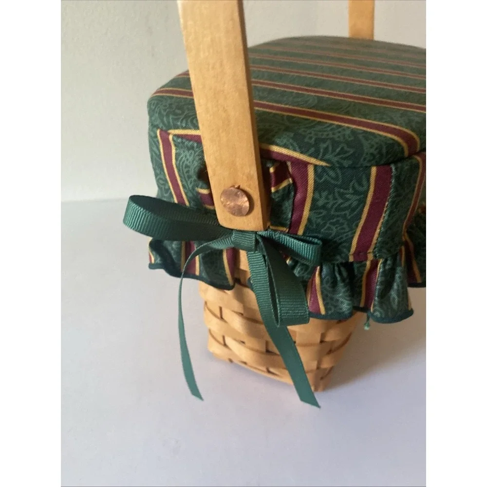Longaberger Dresden & Company Tour Basket W/ Handle, Padded top & Handle 1996